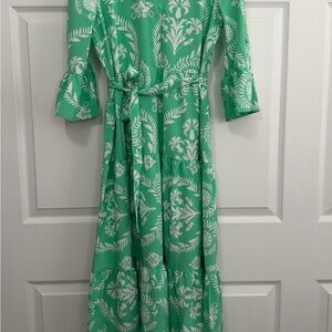 Vero Moda Green and White Patterned Long Sleeve Dress